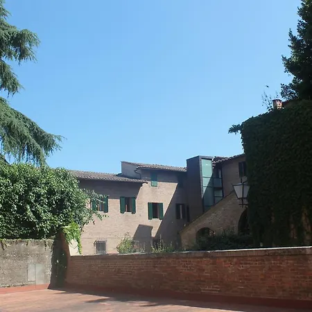 Siena Home And Sailing Exterior photo