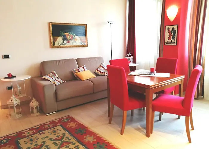 Siena Home And Sailing